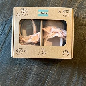 TOMS Crib Alpargata Ballet Pink Star 2